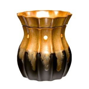 Ria Scentsy Warmer w/ assorted samples, FREE!! BRAND NEW NEVER OPENED